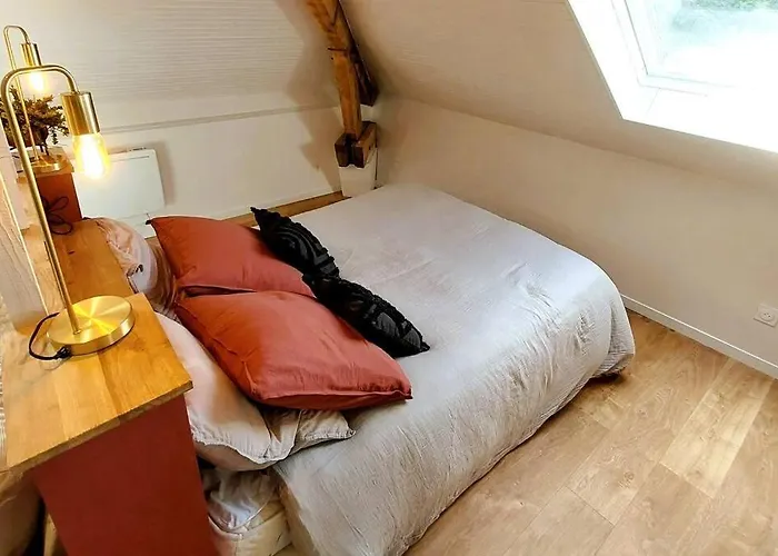 Chaleureux Classe 3 Etoiles - Idealement Situe *